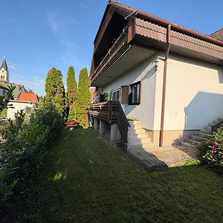 Szomszéd Ház * Keszthely
