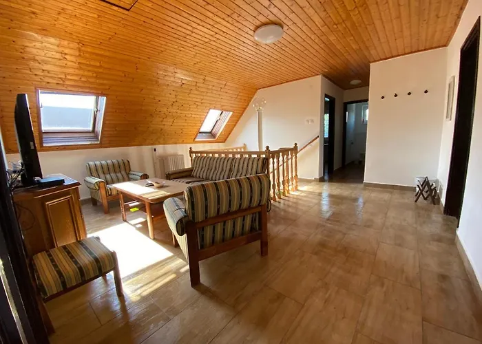 Szomszed Haz Apartment Keszthely